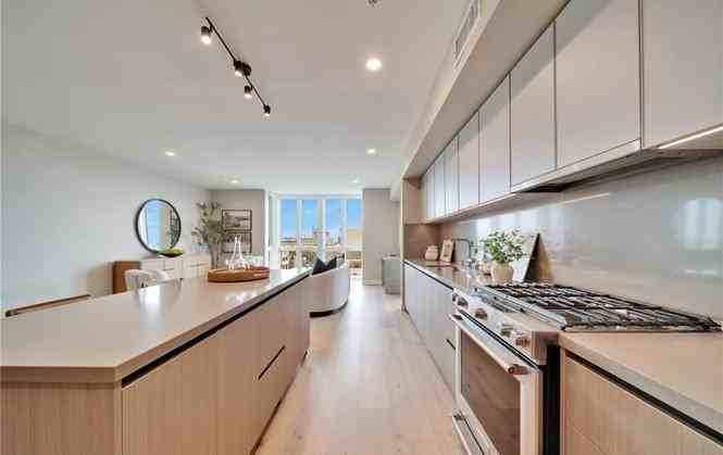 39 S Los Robles Ave - Photo 5 of 14