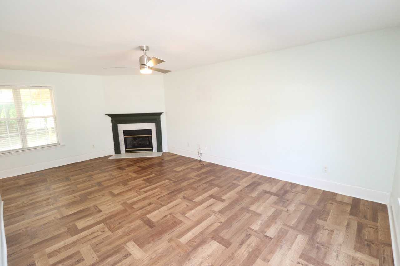 1727 Crag Burn Ln - Photo 2 of 37
