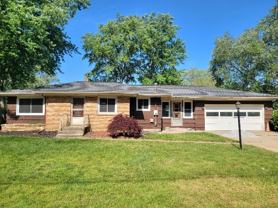 310 N Division Ave - Photo 1 of 1