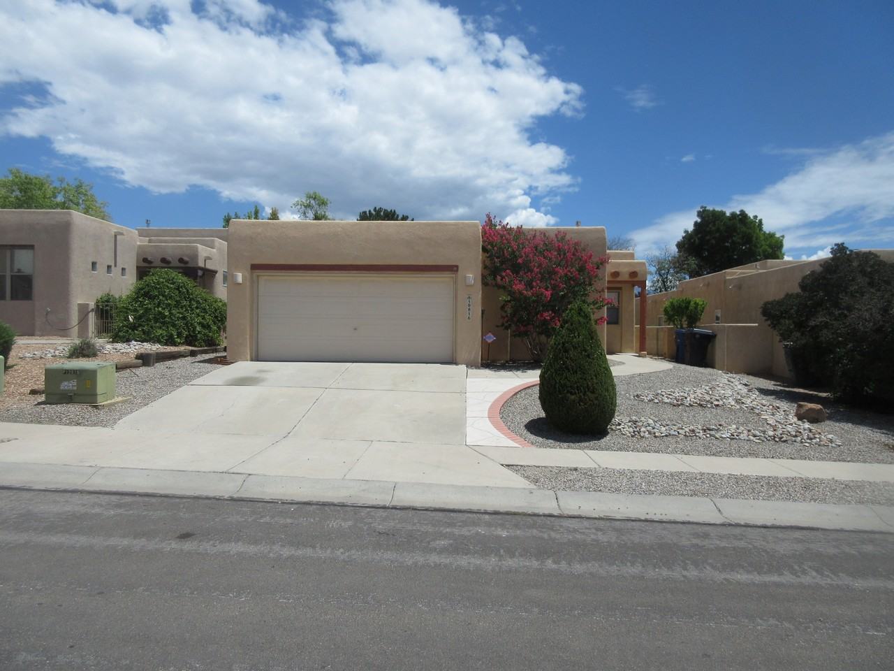 10816 Dandas Dr Nw - Photo 2 of 40