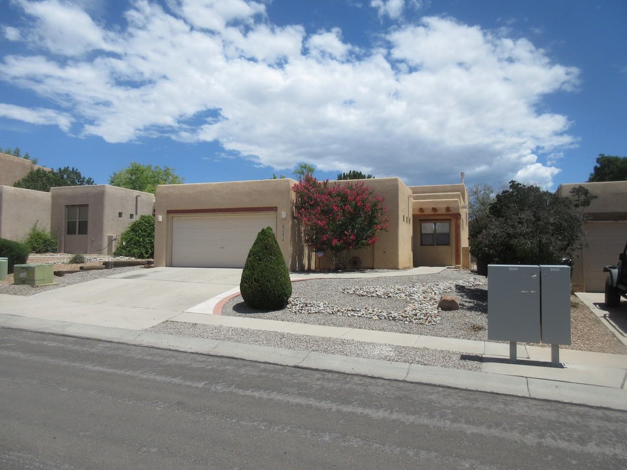 10816 Dandas Dr Nw - Photo 3 of 40