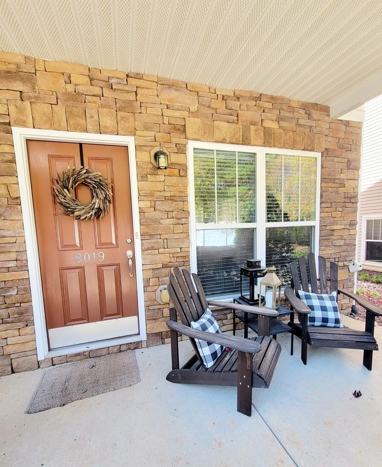 8019 Sunset Branch Ct - Photo 2 of 34