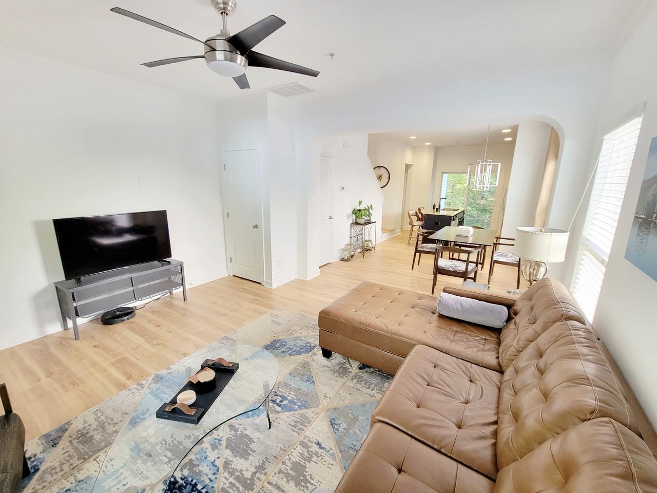 8019 Sunset Branch Ct - Photo 5 of 34