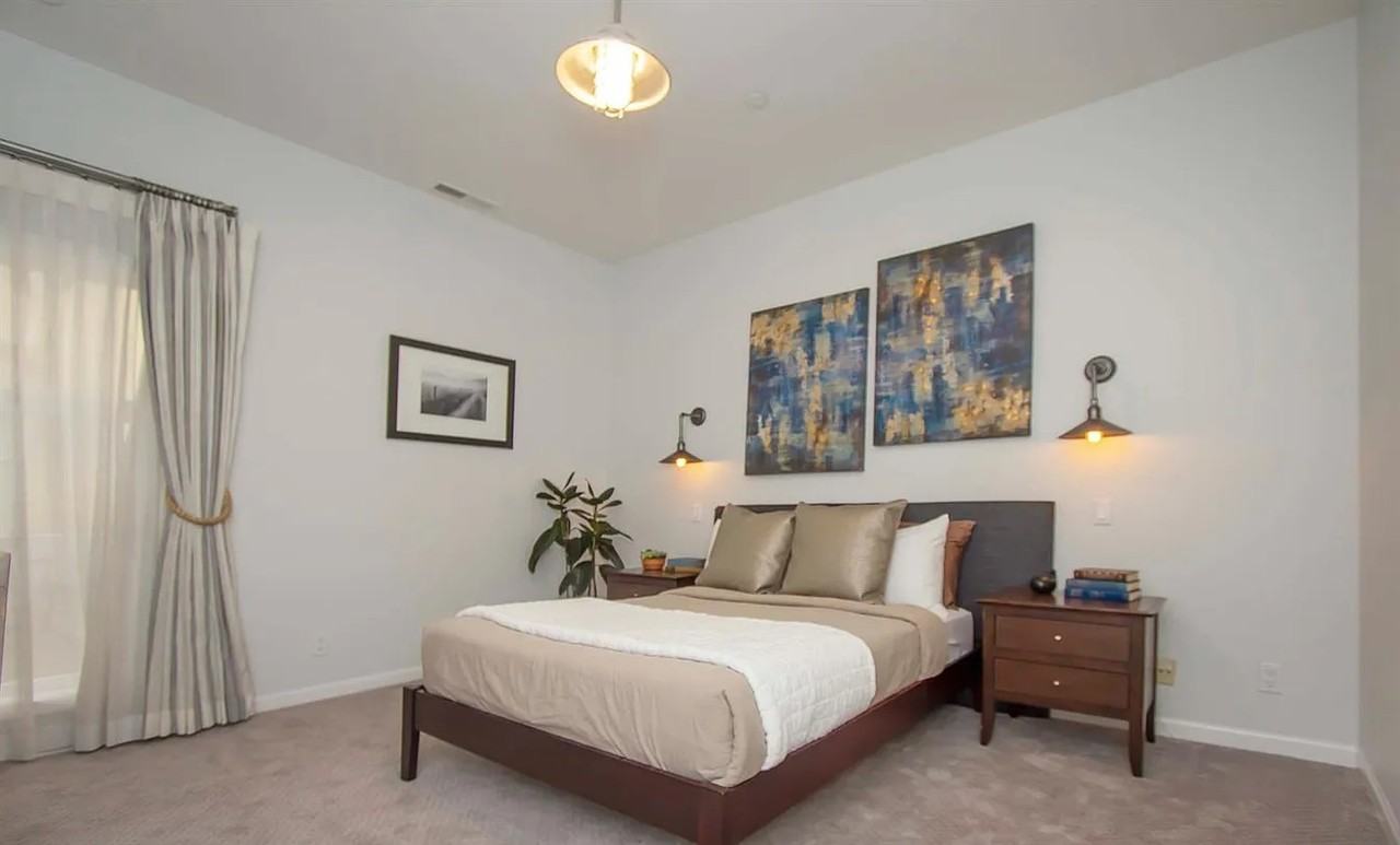 2999 California St - Photo 4 of 7