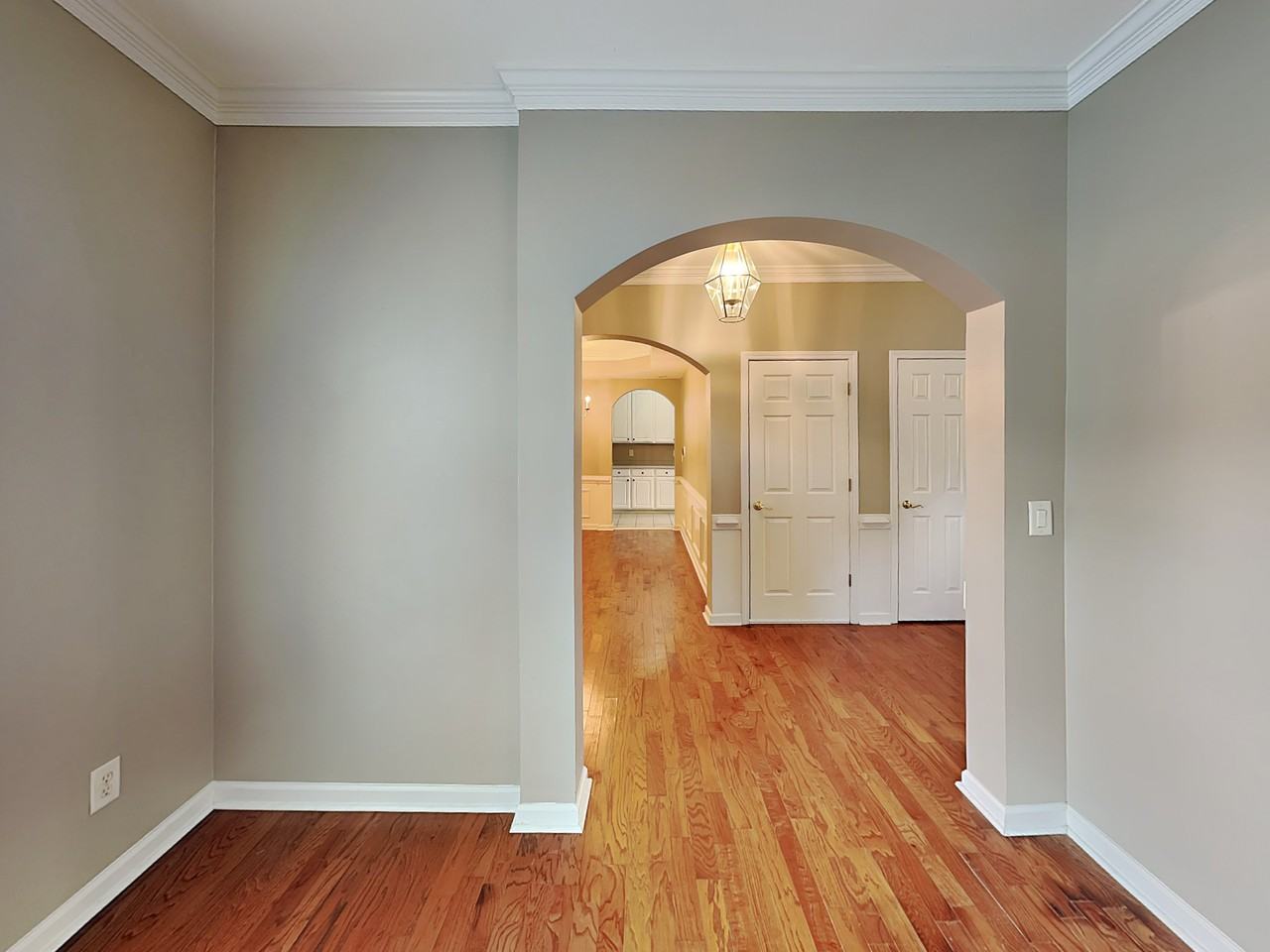 2639 Hooch Ct - Photo 2 of 27