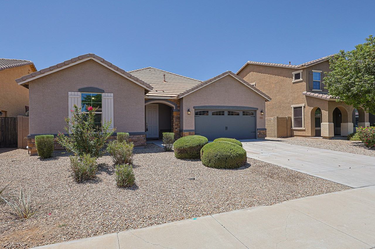 15611 W Westview Dr - Photo 3 of 29
