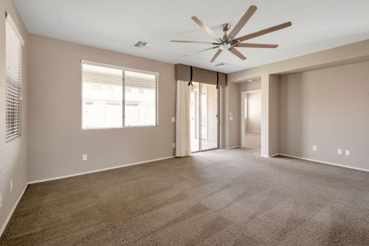 21442 E Saddle Ct - Photo 6 of 27