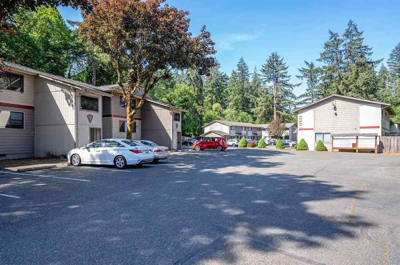 American Lake Townhomes - Photo 4 of 33