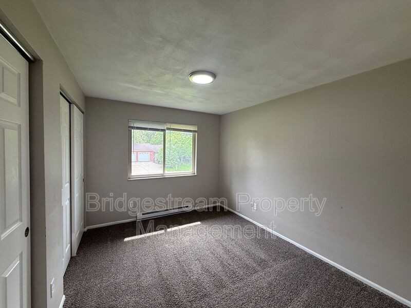 85 N Gebhart Church Rd #G - Photo 6 of 9