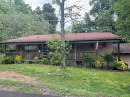 featured image of 63 Crabtree Rd