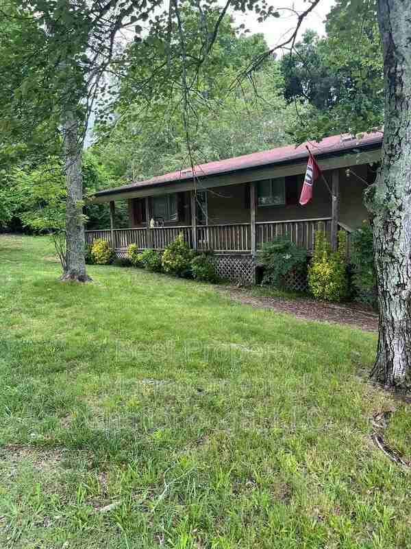 63 Crabtree Rd - Photo 2 of 21
