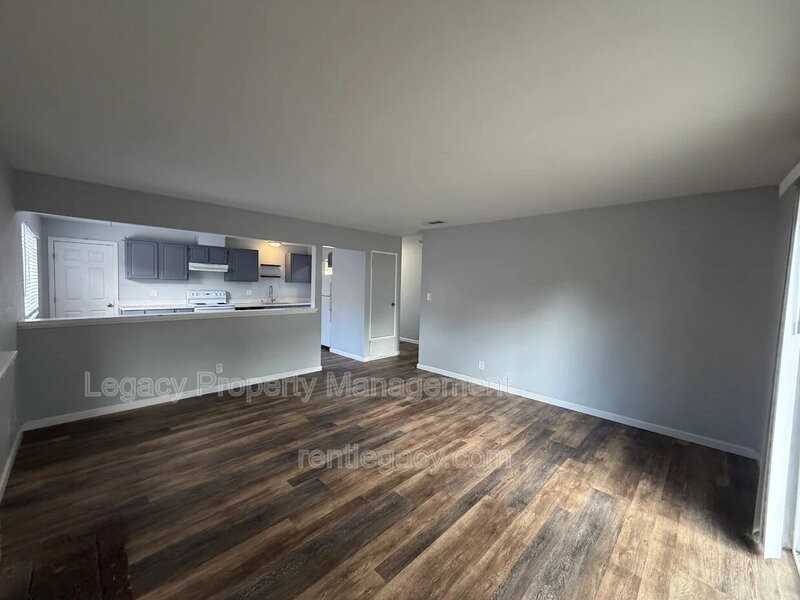 2190 Granada St - Photo 2 of 21