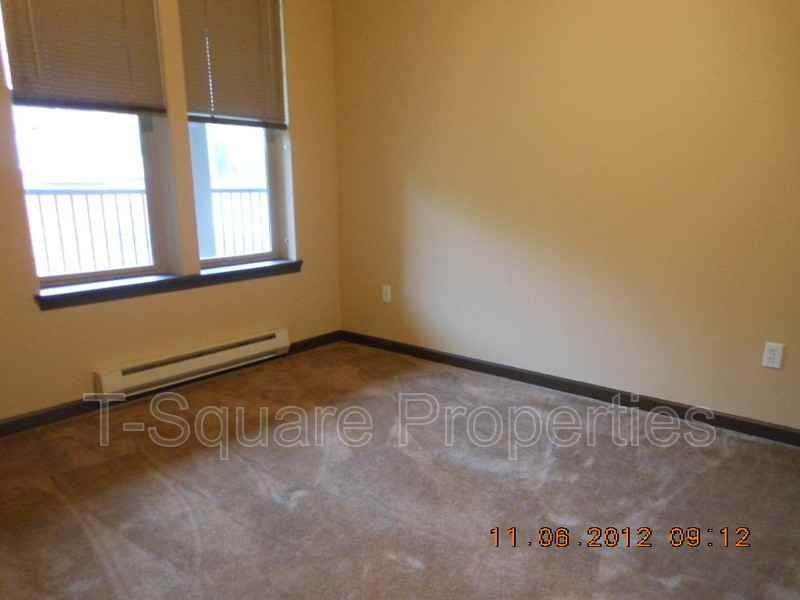 9505 Ne 180th St #102 - Photo 6 of 17