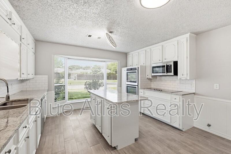 3304 Big Horn Trl - Photo 7 of 30