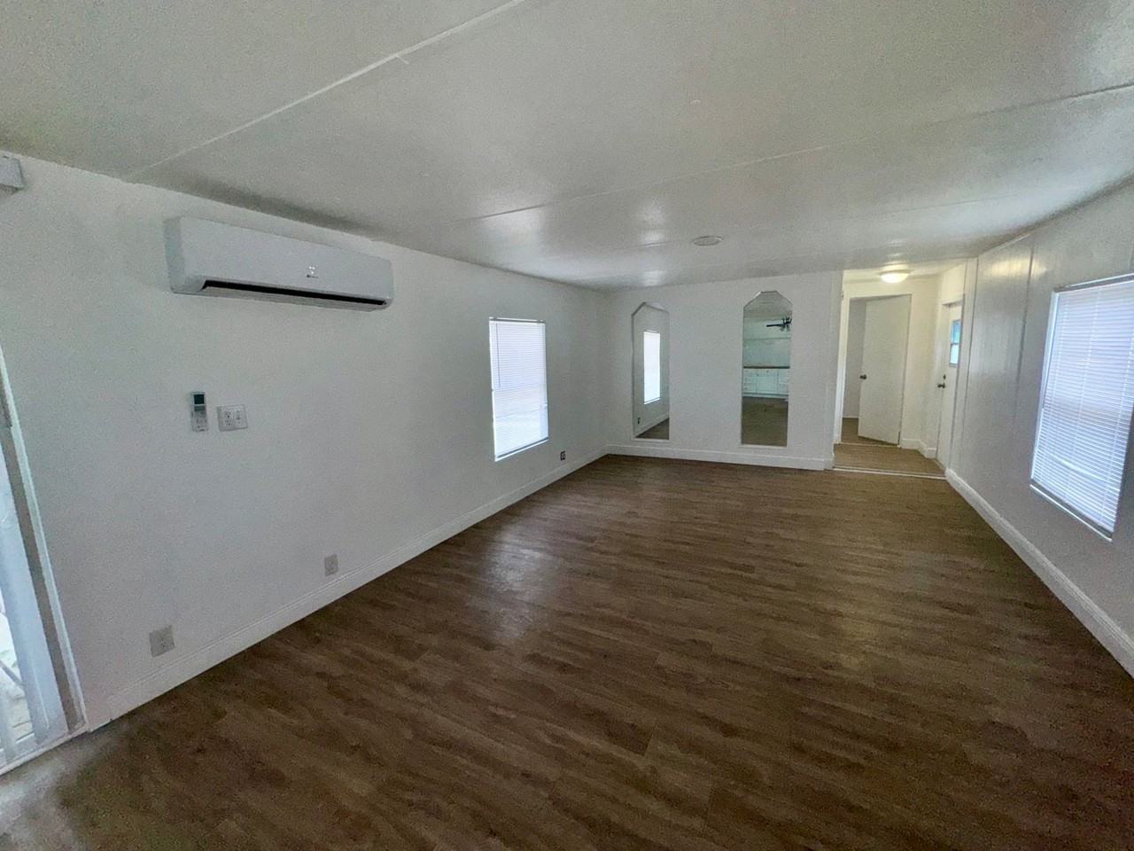 1145 S Christiana Ave - Photo 3 of 14