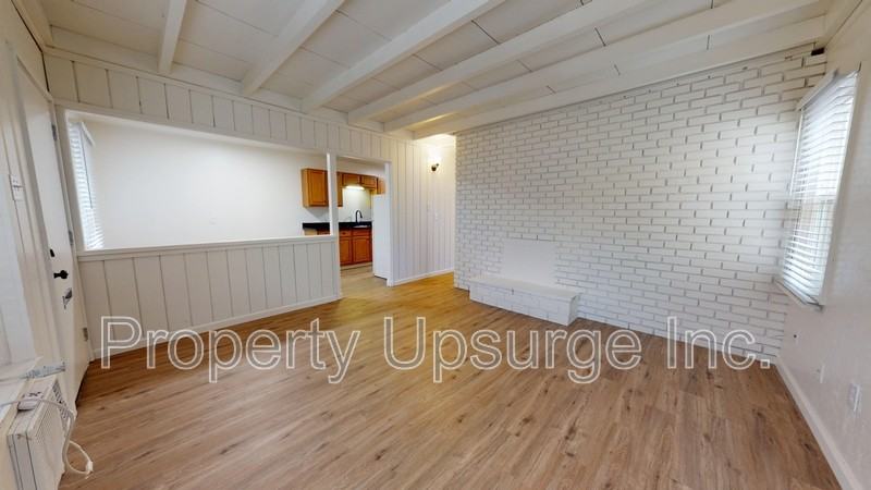 1167 Orange Ave - Photo 5 of 14