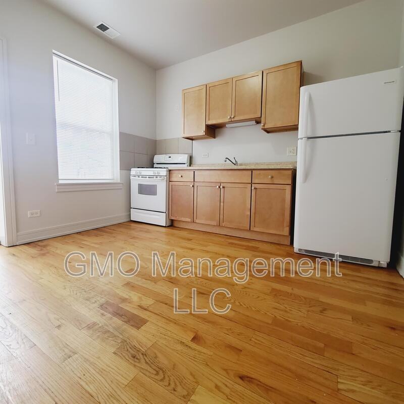 4048 W Lexington St #2 - Photo 6 of 18