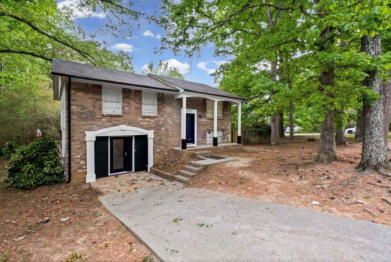 3100 Fern Valley Dr Sw - Photo 2 of 27