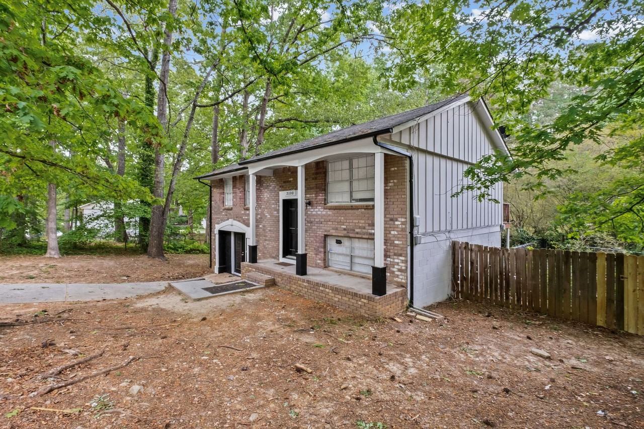 3100 Fern Valley Dr Sw - Photo 3 of 27