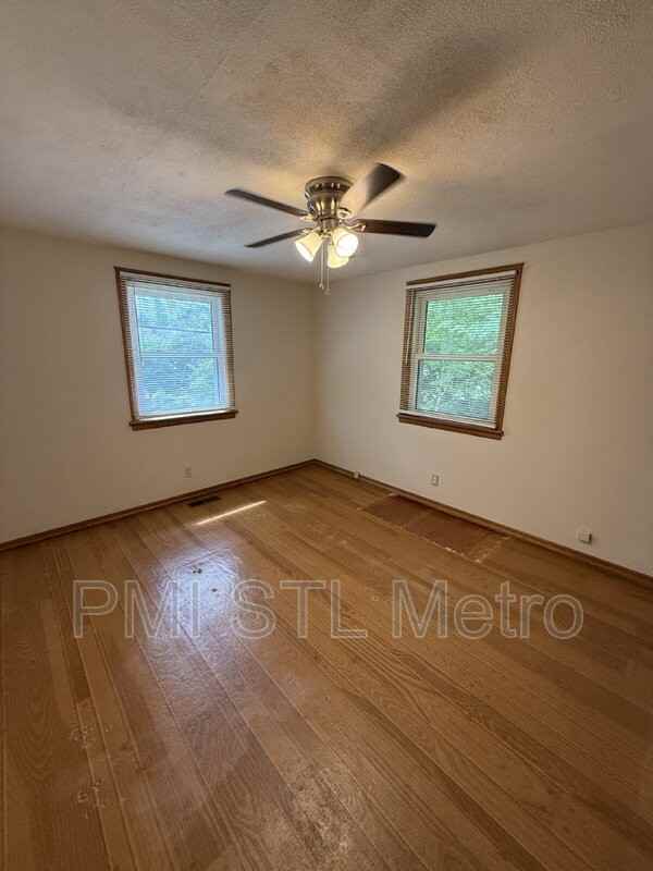 1238 Hoyt Dr - Photo 5 of 12