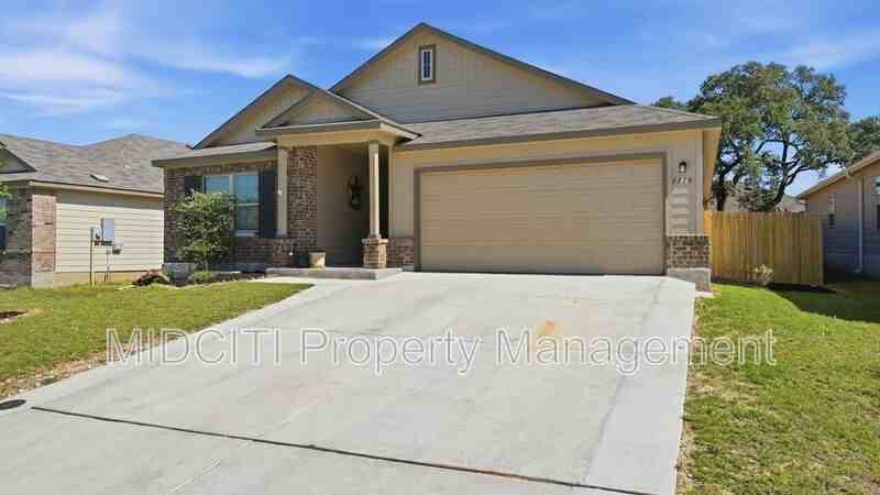 1116 River Wood - Photo 2 of 41