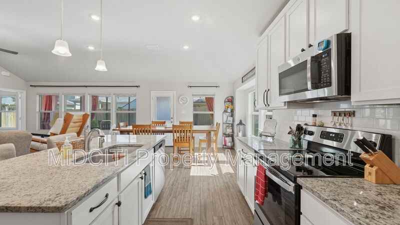 1116 River Wood - Photo 7 of 41