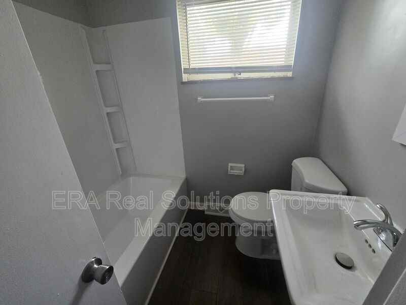 162 Broad Meadows Blvd - Photo 5 of 7