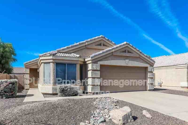1644 W Geronimo St - Photo 2 of 33