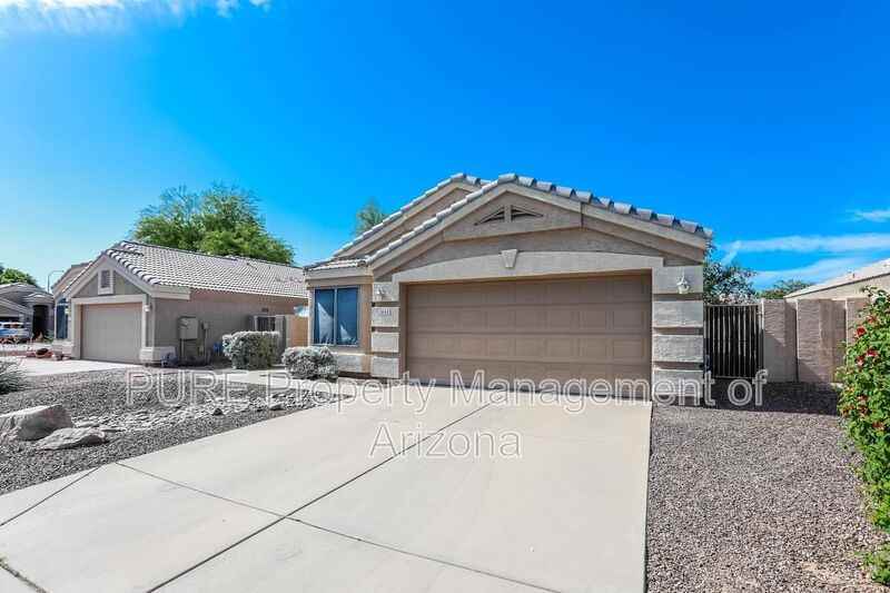 1644 W Geronimo St - Photo 3 of 33