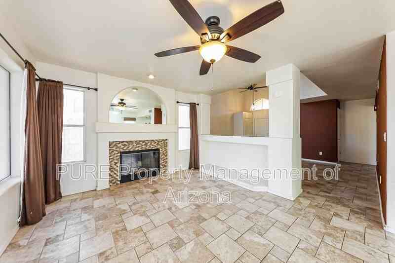 17416 N 13th St - Photo 4 of 33