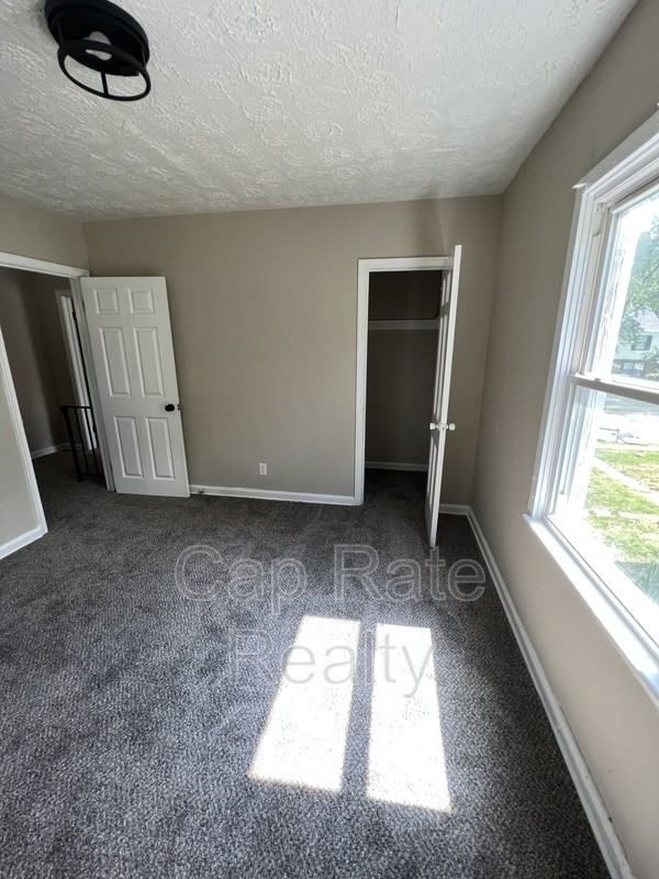 59 N Waverly St - Photo 2 of 19