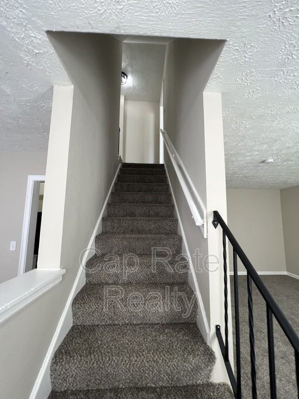59 N Waverly St - Photo 6 of 14