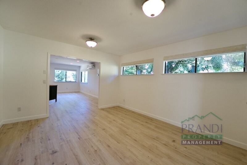 137 Maestro Rd - Photo 3 of 20