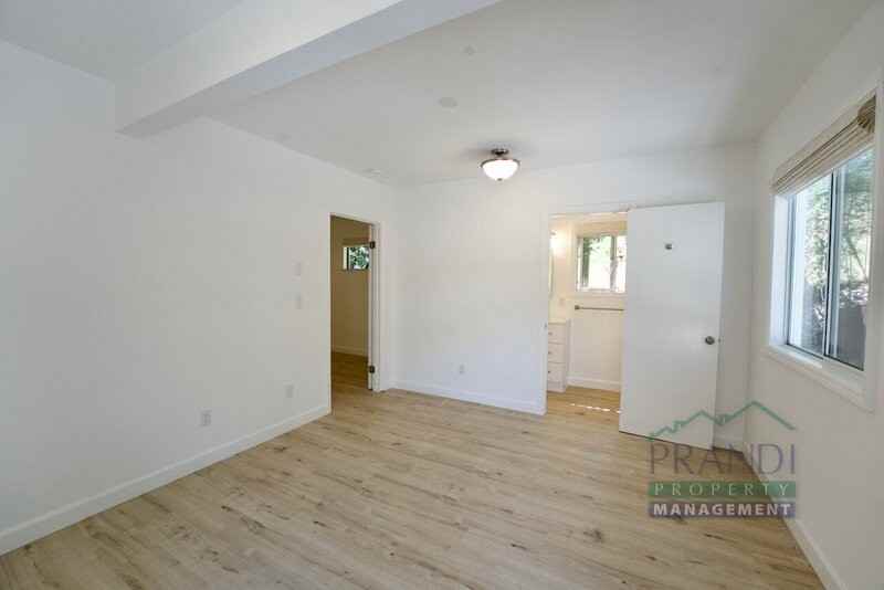137 Maestro Rd - Photo 4 of 20