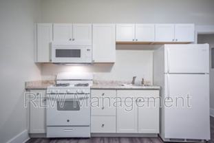11 N Central Ave - Photo 1 of 1
