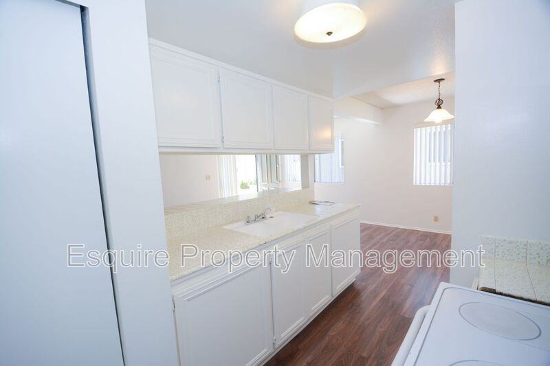 1202 Portola Rd - Photo 6 of 15