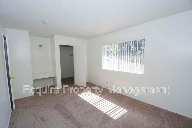 1202 Portola Rd - Photo 7 of 15