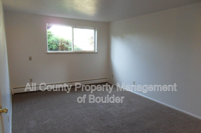 1112 17th Ave #A - Photo 6 of 9