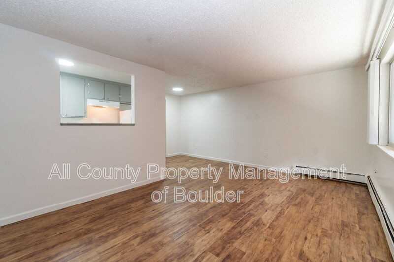 1353 Coffman St #8 - Photo 4 of 16
