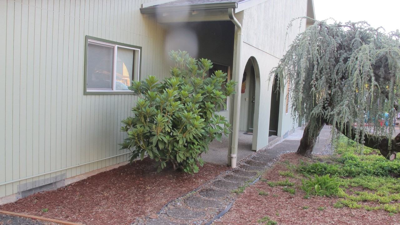 1816 Nw Lincoln St #NA - Photo 5 of 33