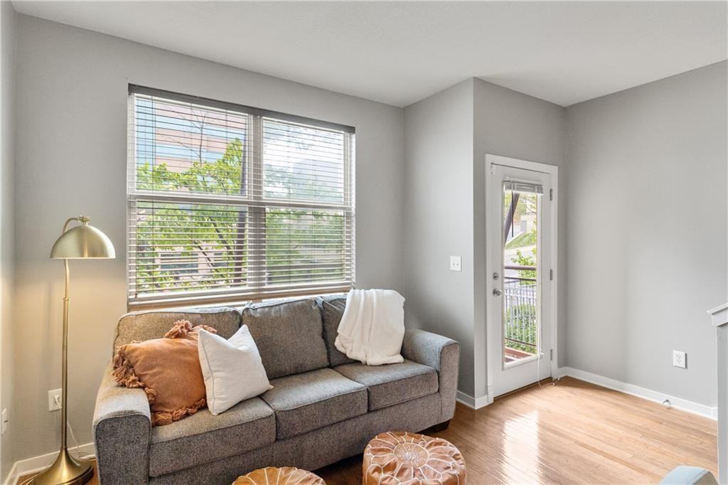 4571 Madison Ave #E1 - Photo 7 of 31