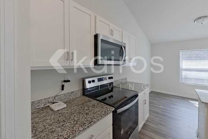 1151 Silvertrace Dr - Photo 7 of 25