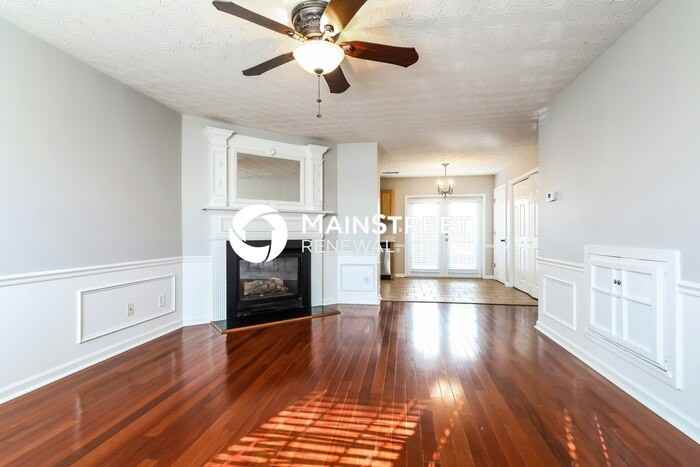 452 Spring Head Ct - Photo 5 of 17