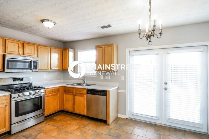 452 Spring Head Ct - Photo 6 of 17