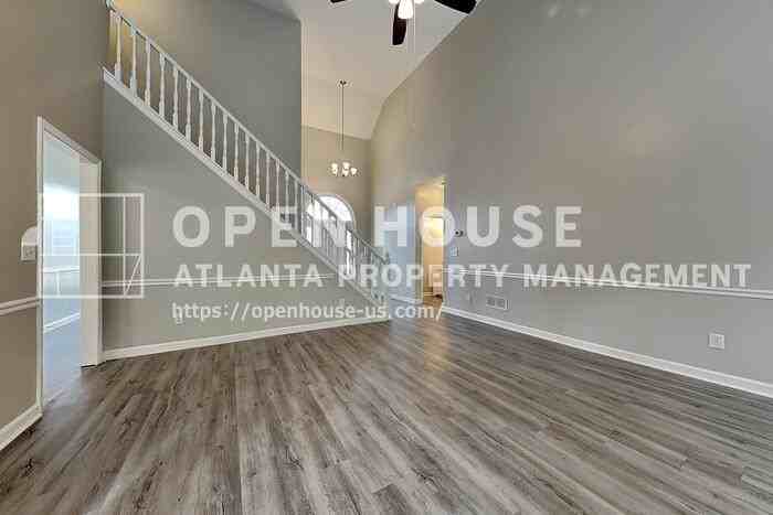 3790 Carriage Downs Ct - Photo 4 of 20