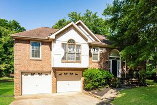 2208 S Ashford Ct - Photo 1 of 1