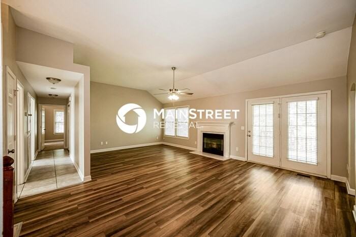 2208 S Ashford Ct - Photo 4 of 19