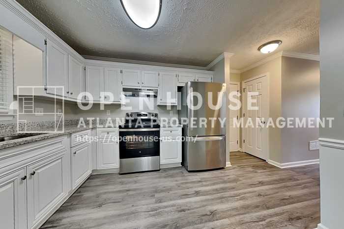 1275 Shamrock Hill Cir - Photo 6 of 20