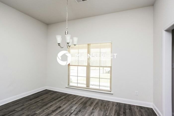 7878 Ferndale Dr - Photo 6 of 17