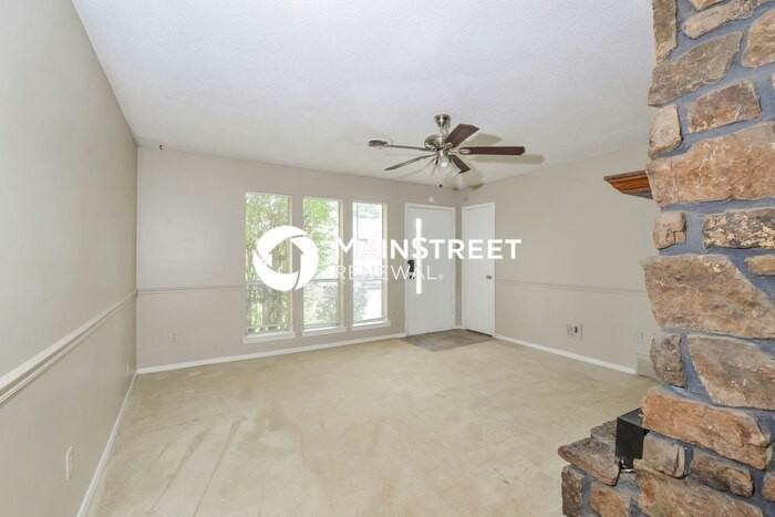 7065 Markim Dr - Photo 5 of 18